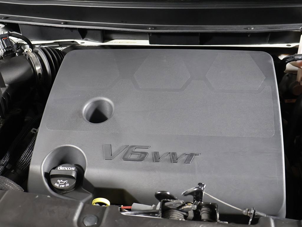 Used 2023 Chevrolet Traverse Premier w/ Redline Edition AWD/4WD image 24