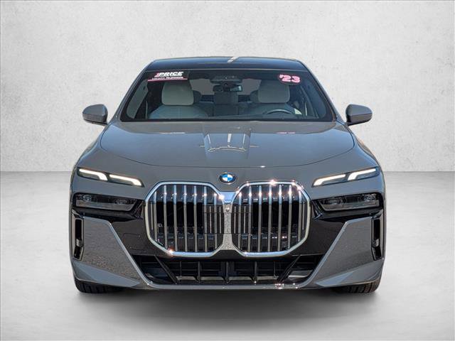 Certified 2023 BMW 760i xDrive AWD/4WD image 2