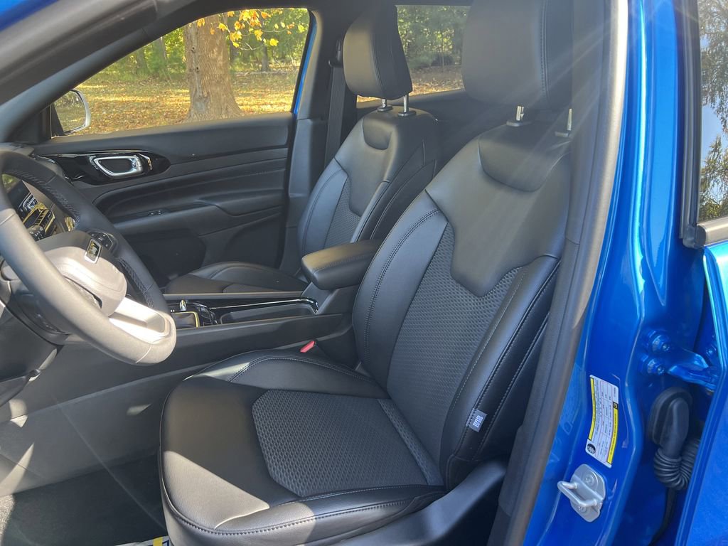 New 2026 Jeep Compass Latitude w/ Quick Order Package 29K image 14