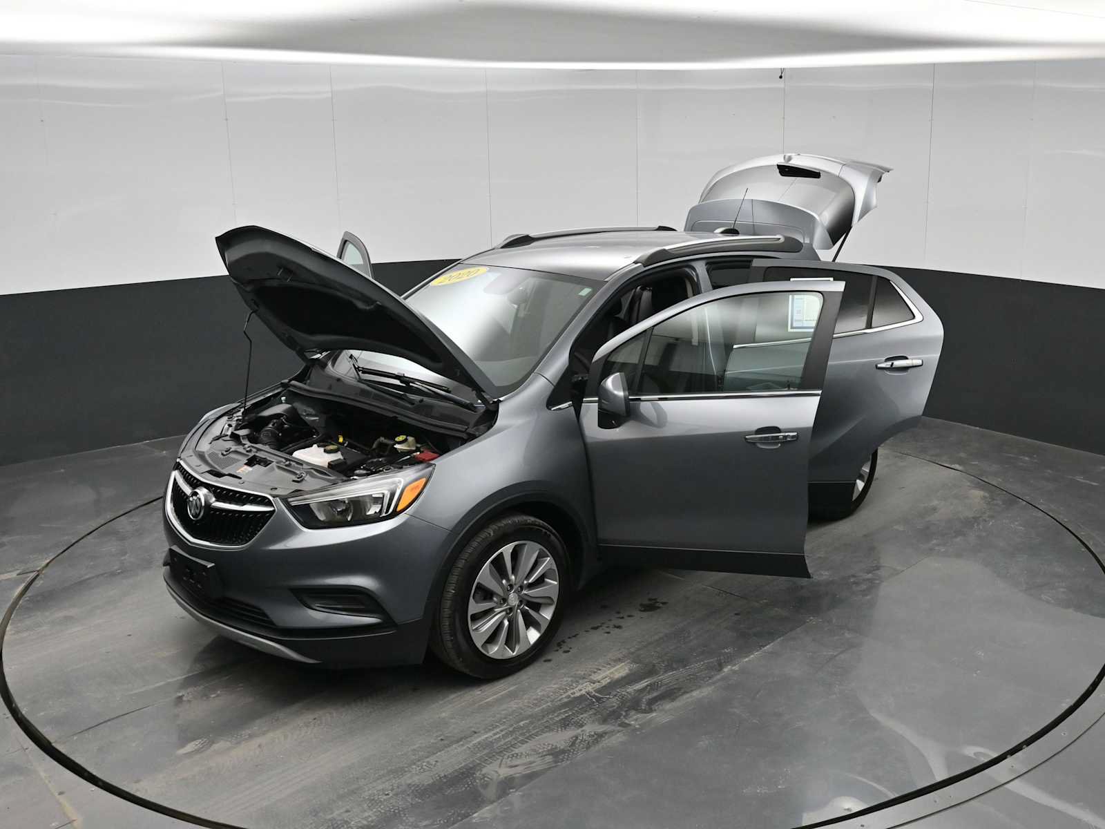 Used 2020 Buick Encore Preferred FWD image 19