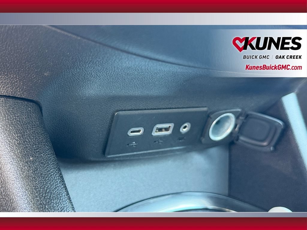 Used 2024 Chevrolet Malibu LT FWD image 29
