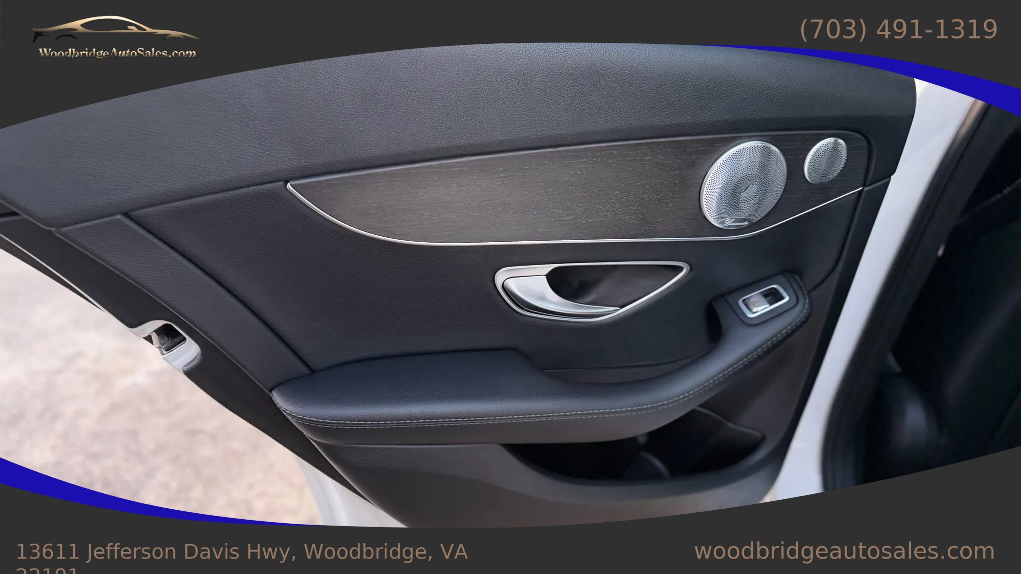 Used 2019 Mercedes-Benz C 300 4MATIC Sedan image 12