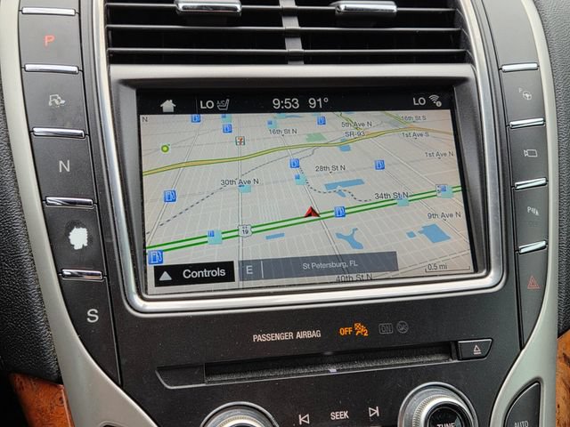 Used 2018 Lincoln MKX Reserve w/ Driver Assistance Package FWD image 24