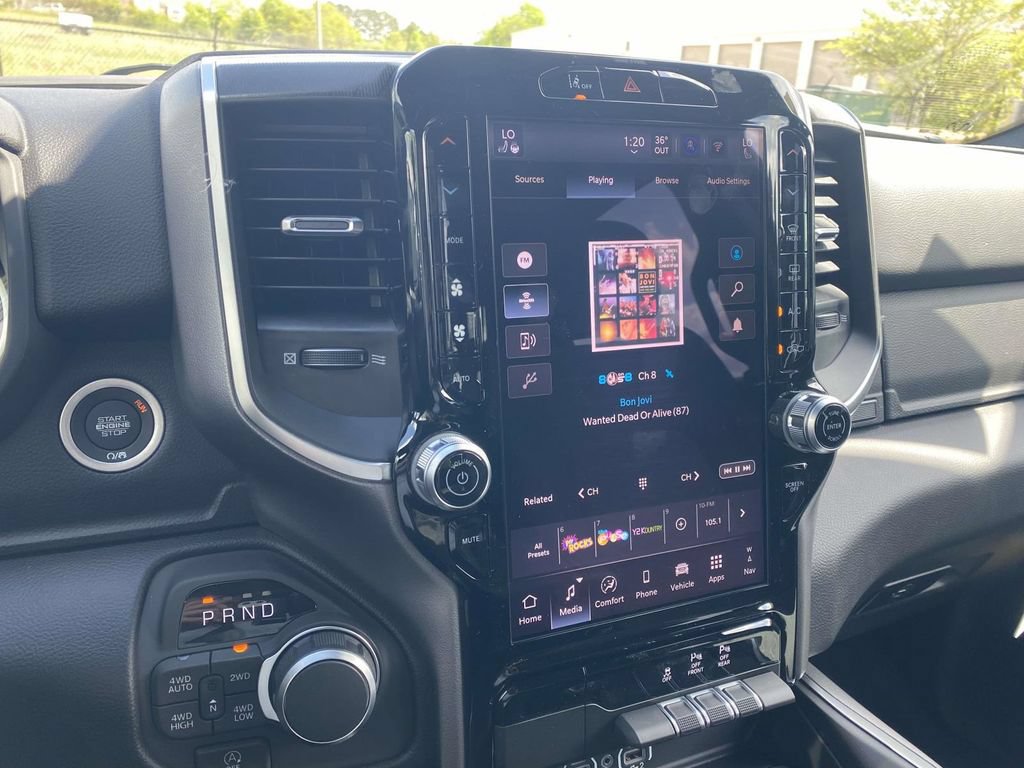 New 2026 RAM 1500 Big Horn AWD/4WD image 18
