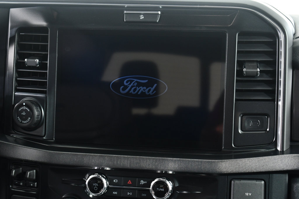 New 2026 Ford F350 Platinum w/ FX4 Off-Road Package AWD/4WD image 9