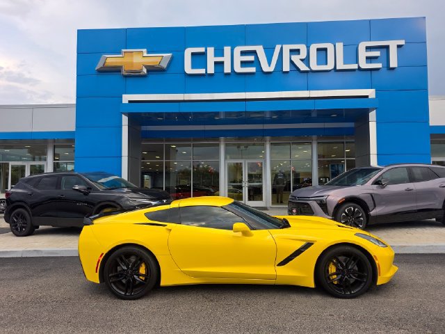 Used 2016 Chevrolet Corvette Stingray Coupe w/ 2LT Preferred Equipment Group RWD image 2