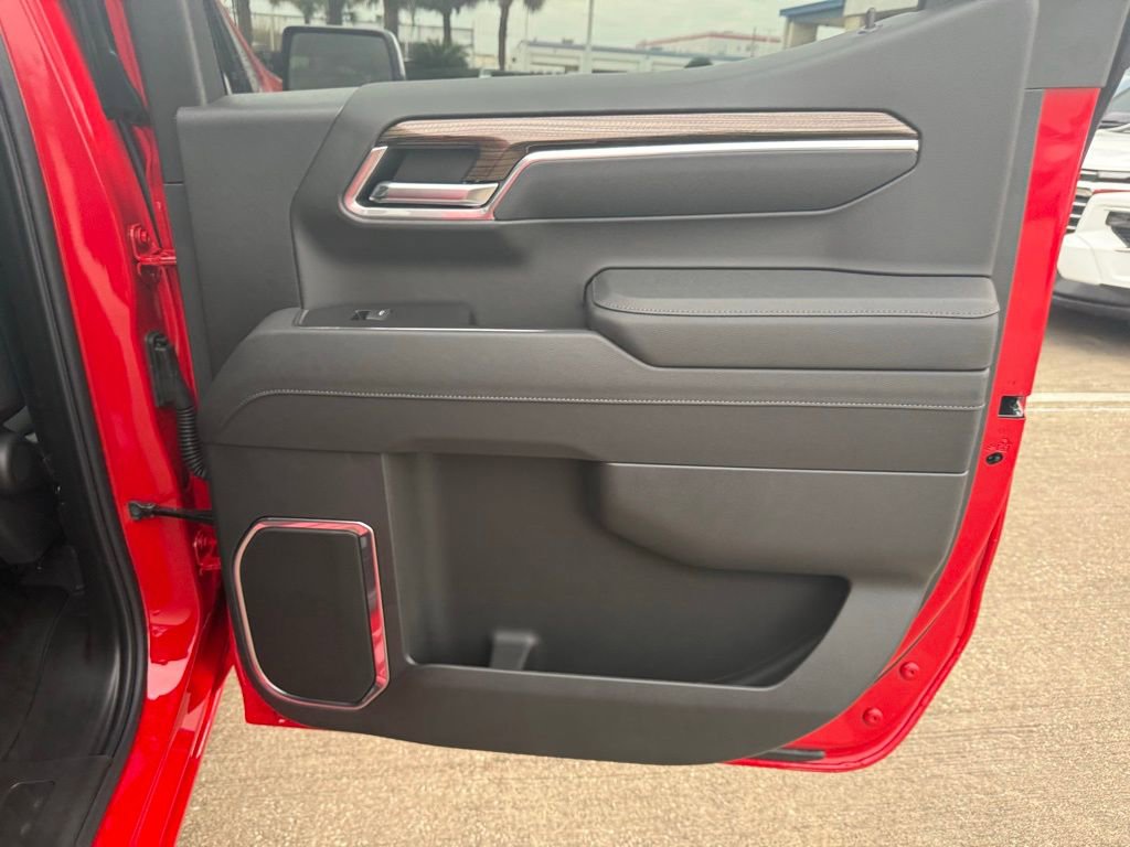 New 2026 Chevrolet Silverado 1500 LT image 39