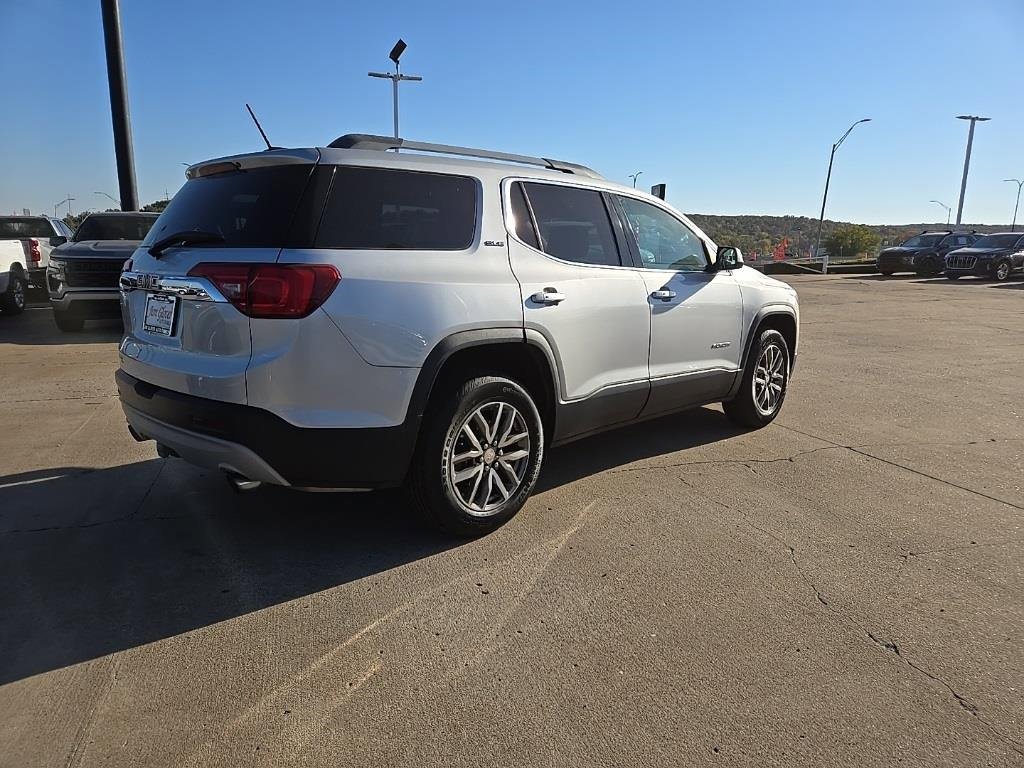 Used 2019 GMC Acadia SLE w/ LPO, Floor Liner Package image 5