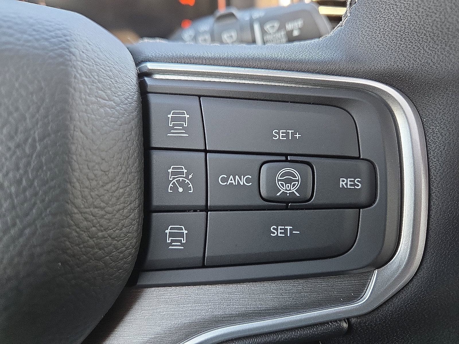 New 2026 Jeep Grand Wagoneer L Limited AWD/4WD image 17