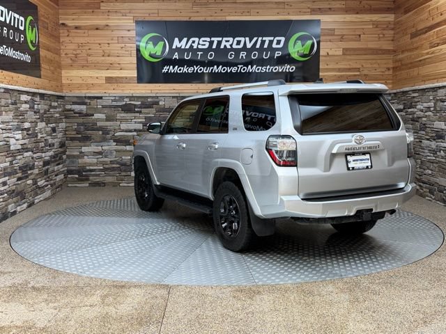 Used 2022 Toyota 4Runner SR5 Premium AWD/4WD image 7