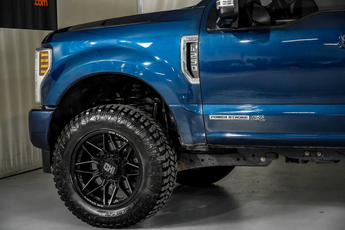 Used 2019 Ford F250 Lariat w/ Lariat Value Package AWD/4WD image 13