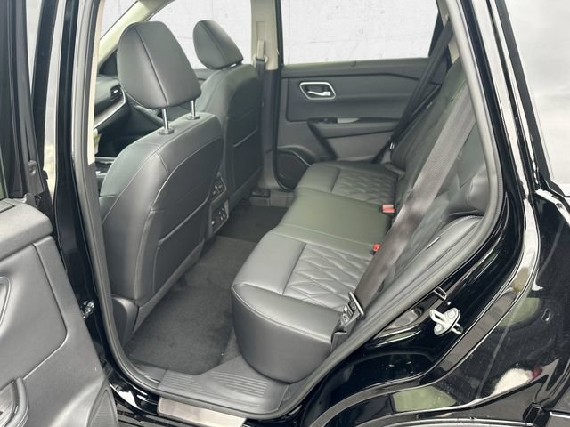 New 2026 Nissan Rogue Platinum w/ Platinum Premium Package AWD/4WD image 15