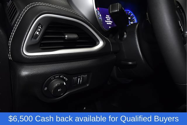 New 2026 Chrysler Pacifica Select AWD/4WD image 29