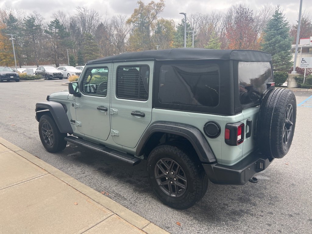 Used 2024 Jeep Wrangler Sport S image 39