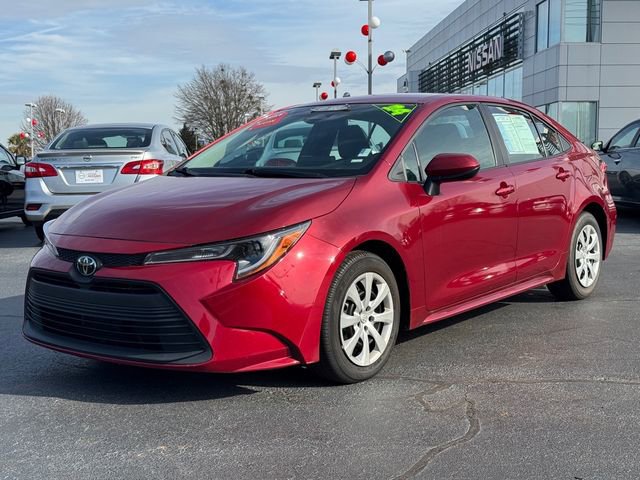 Used 2024 Toyota Corolla LE image 7