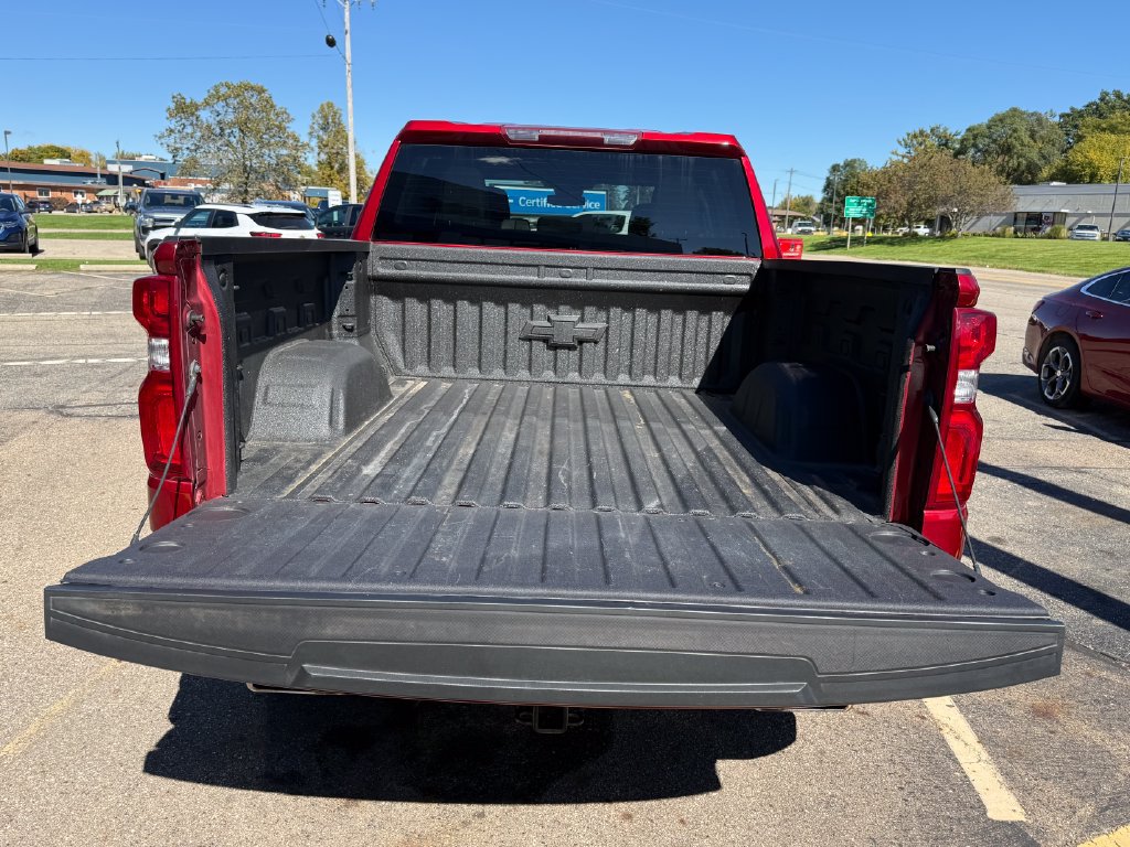 Certified 2024 Chevrolet Silverado 1500 RST AWD/4WD image 5