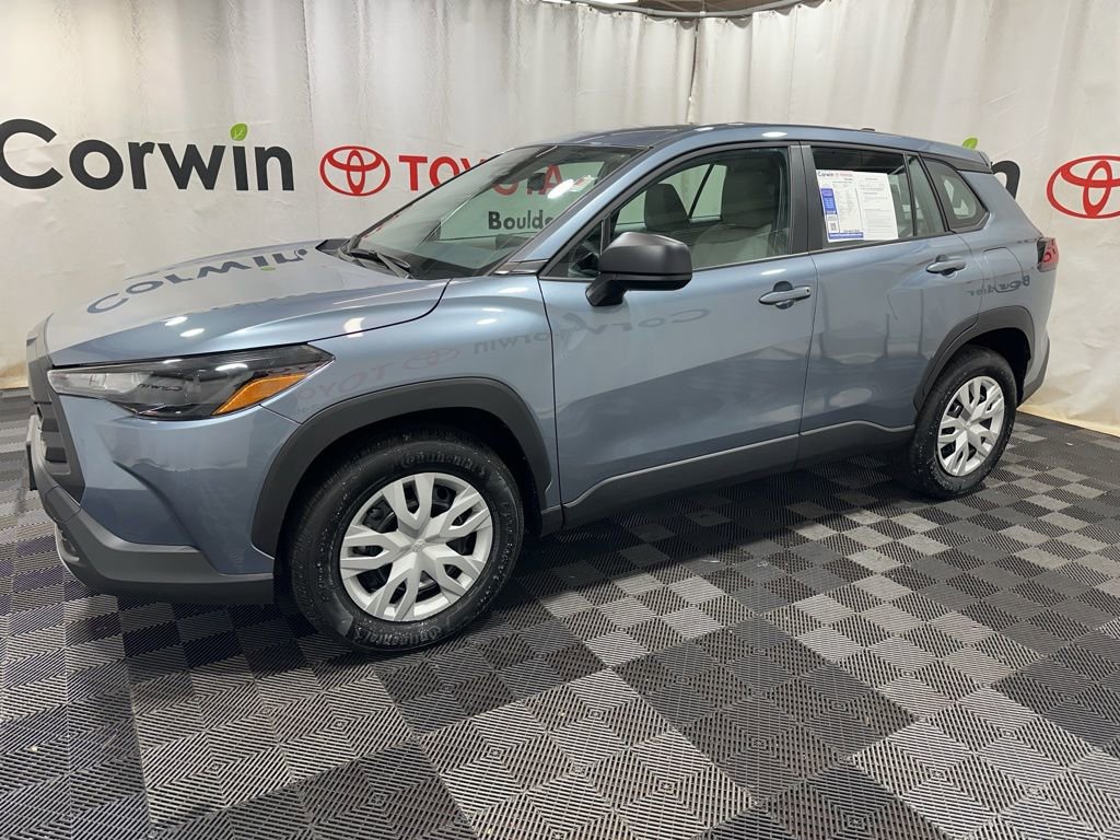 Used 2026 Toyota Corolla Cross L image 4