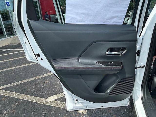 New 2025 Nissan Kicks SR w/ SR Premium Package image 22