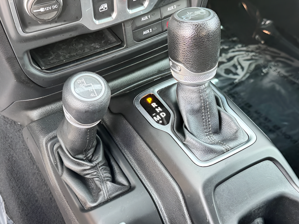 Used 2018 Jeep Wrangler Sport AWD/4WD image 21