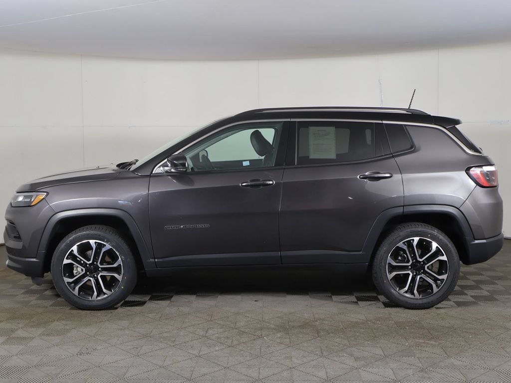 Used 2022 Jeep Compass Limited AWD/4WD image 15