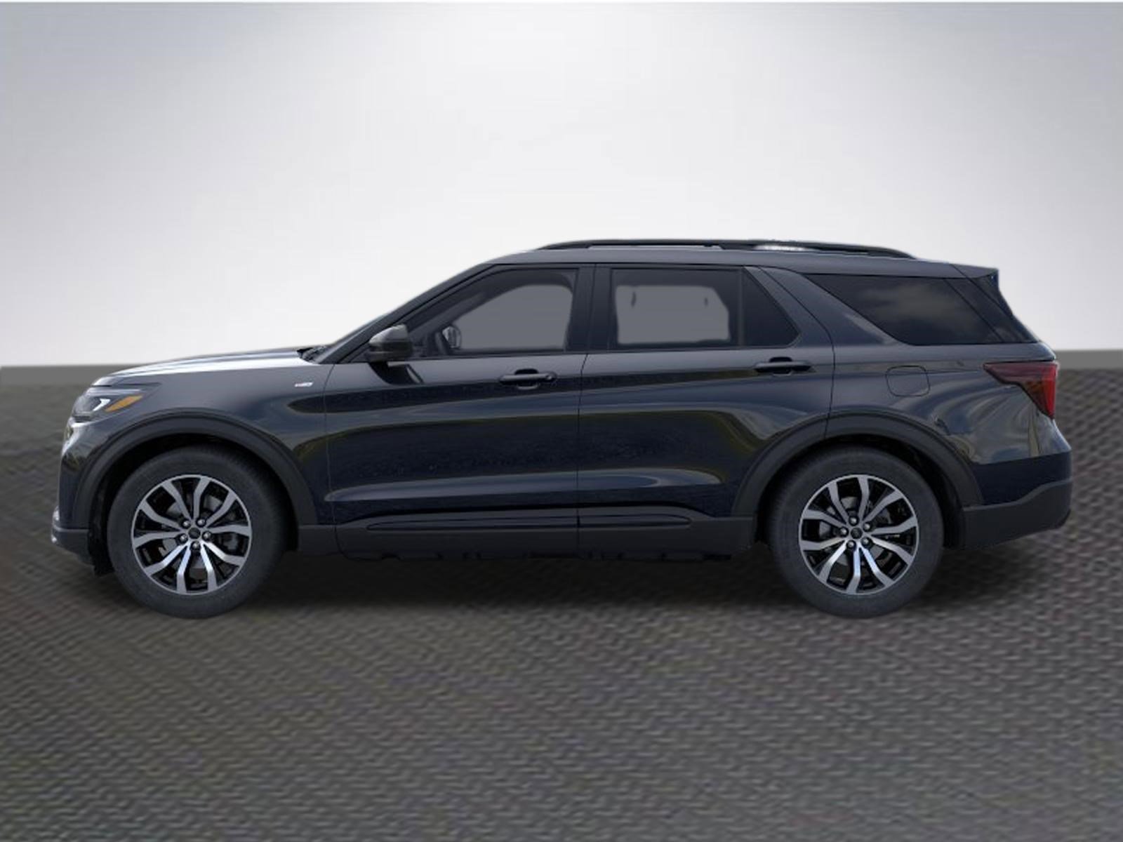 New 2026 Ford Explorer ST-Line RWD image 3