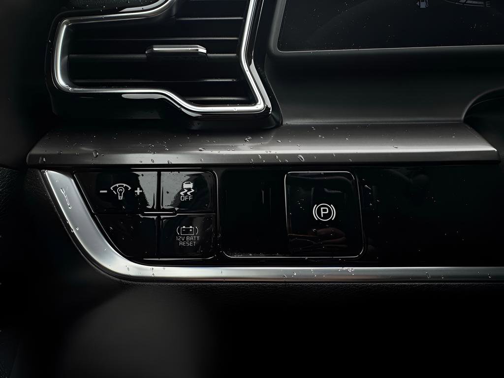 Used 2023 Kia Sportage EX image 21