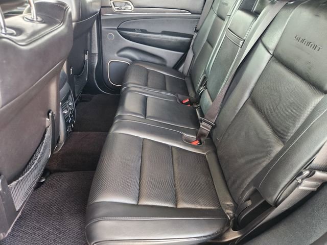 Used 2016 Jeep Grand Cherokee Summit w/ Platinum Series Group RWD image 29