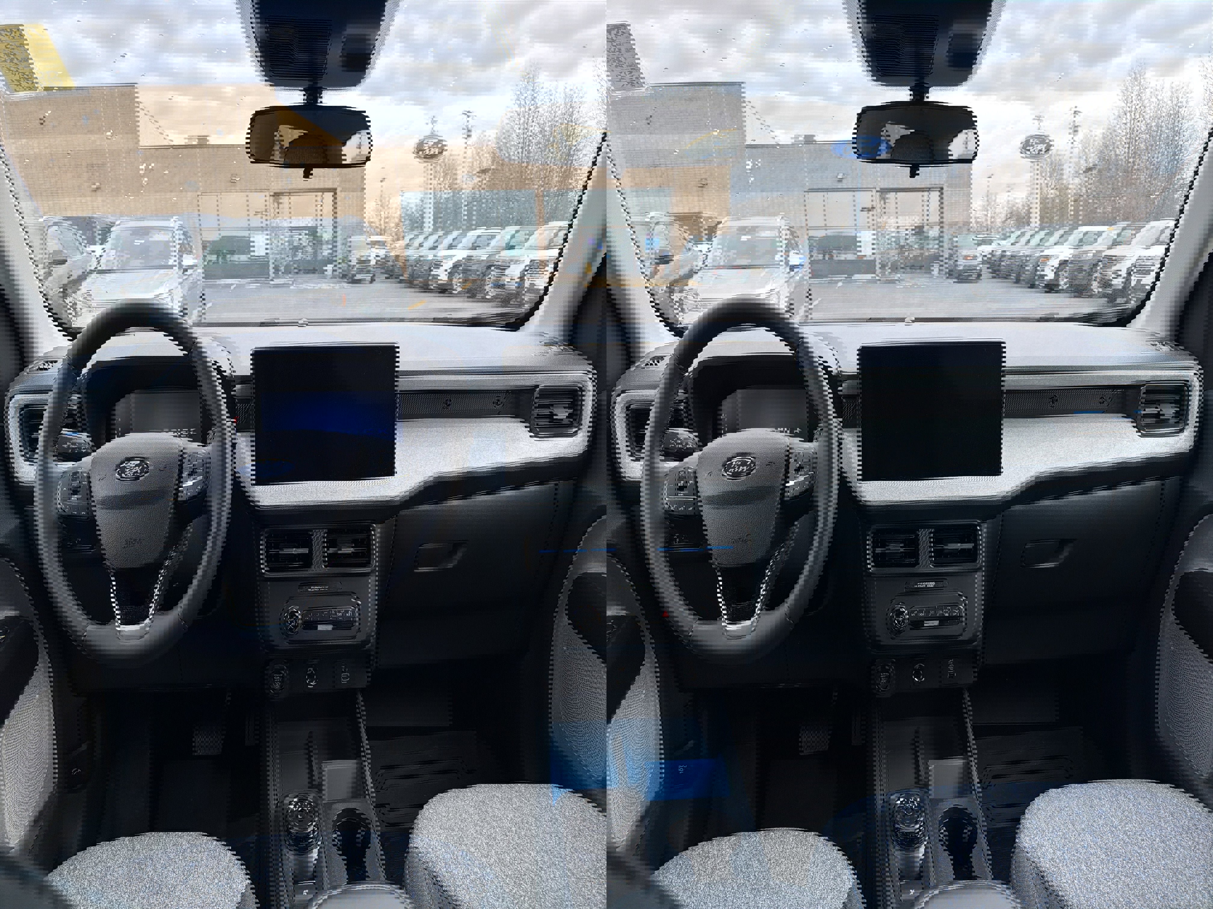 Used 2025 Ford Maverick XLT w/ XLT Luxury Package image 12