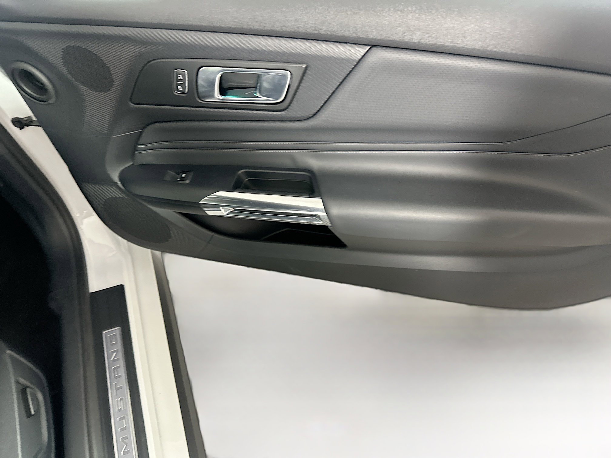 Used 2024 Ford Mustang Premium image 28