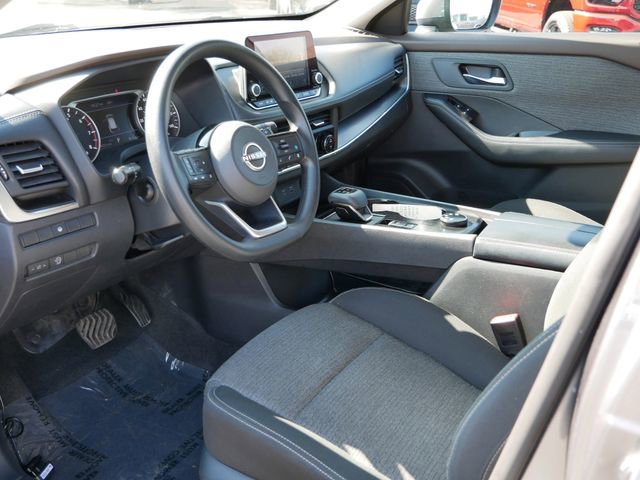 Used 2023 Nissan Rogue SV AWD/4WD image 12
