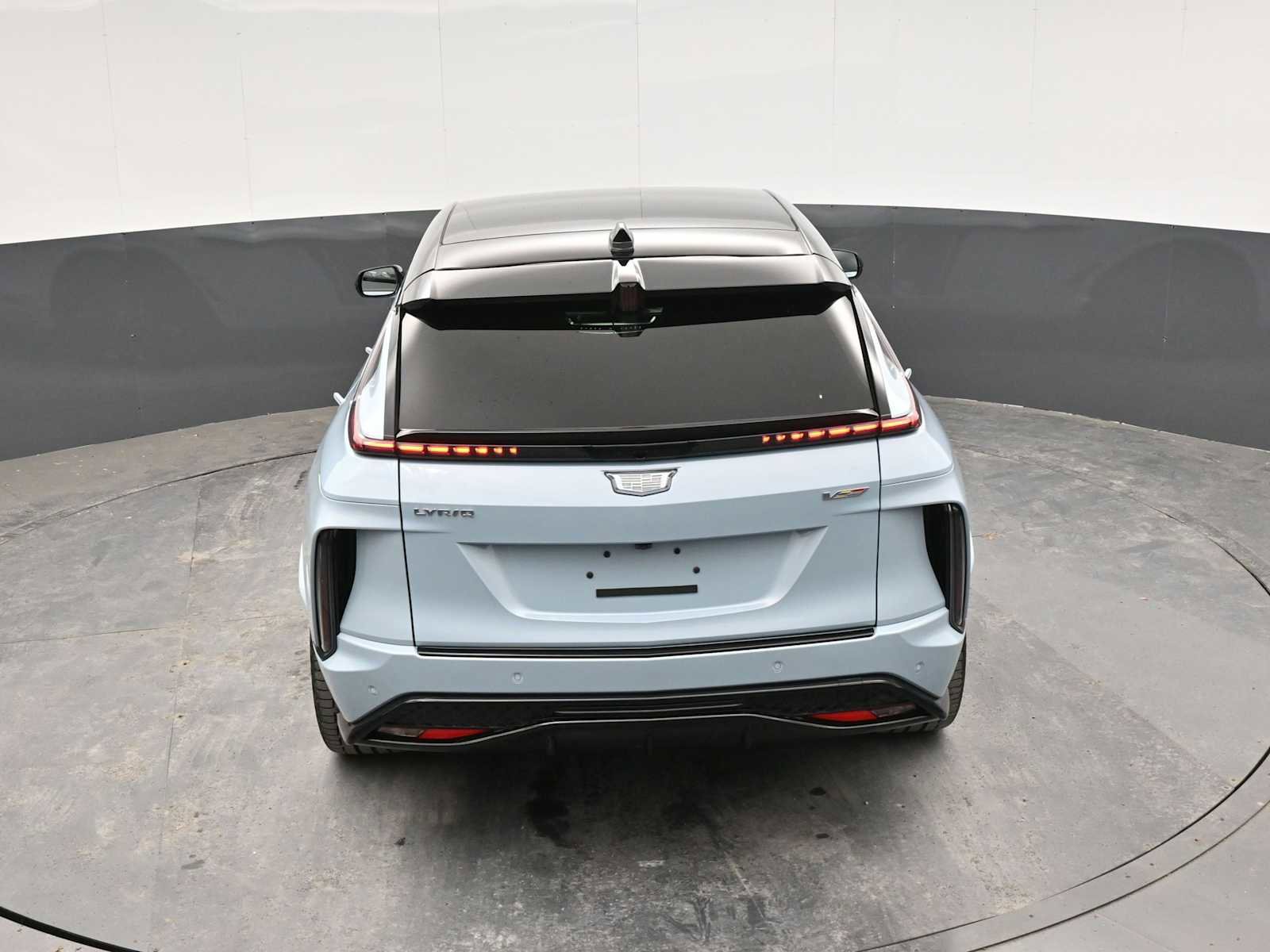 New 2026 Cadillac Lyriq V image 39