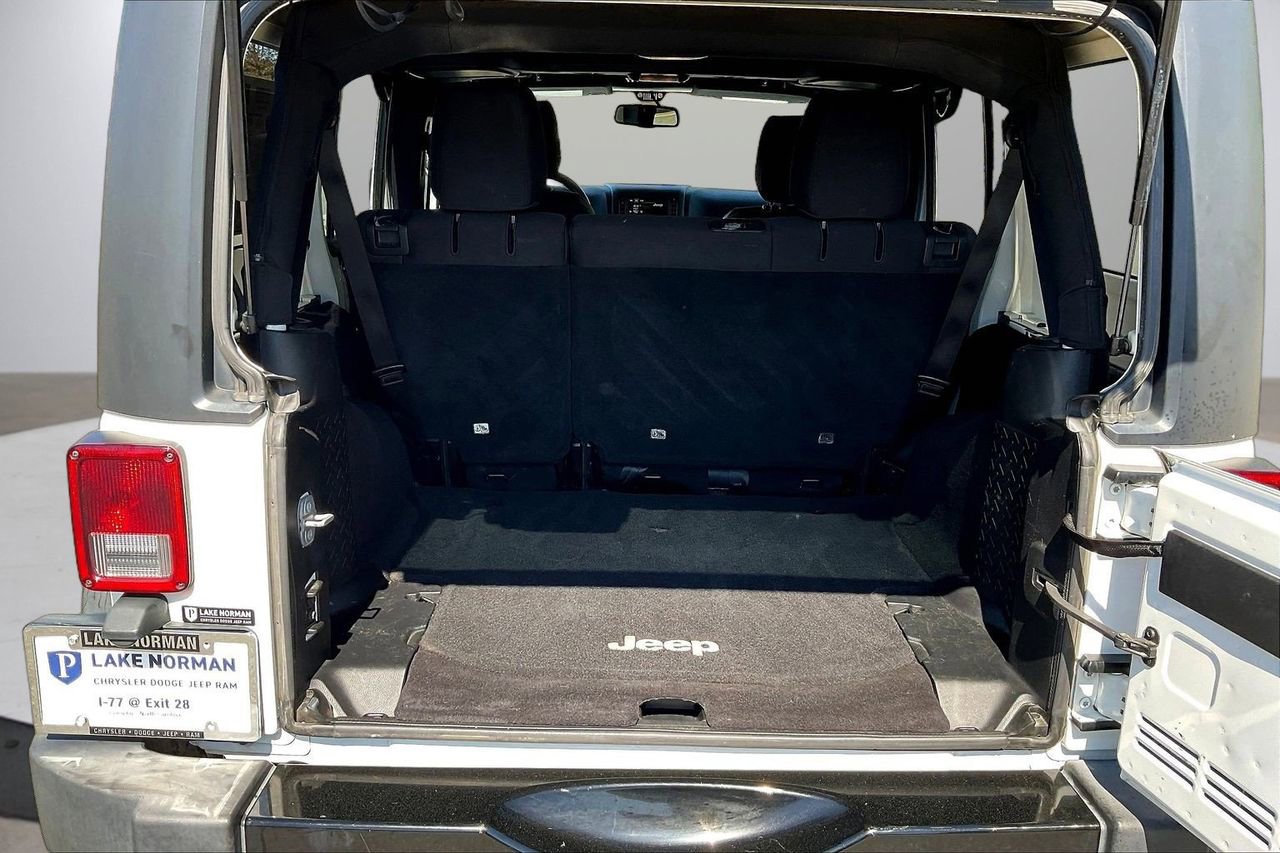 Used 2016 Jeep Wrangler Unlimited Sport image 23