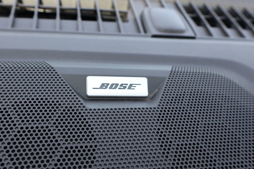 Used 2023 Chevrolet Colorado LT w/ LT Convenience Package II AWD/4WD image 16