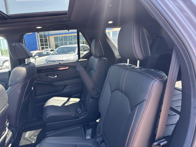 Certified 2025 Honda Pilot TrailSport image 25