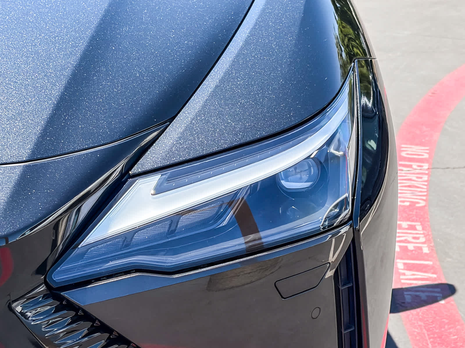 Used 2023 Lexus RZ 450e Premium w/ Cold Area Package AWD/4WD image 7