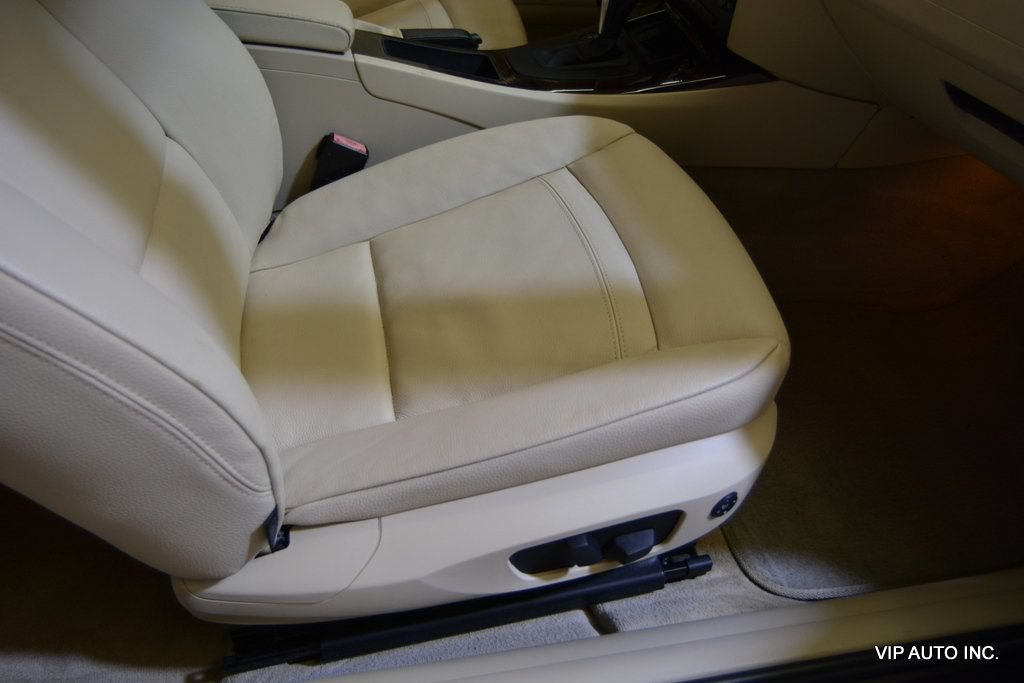 Used 2013 BMW 328i Coupe RWD image 16