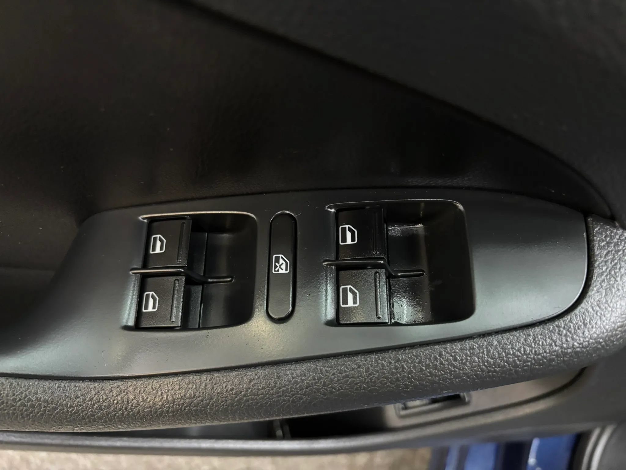 Used 2012 Volkswagen Jetta TDI FWD image 23