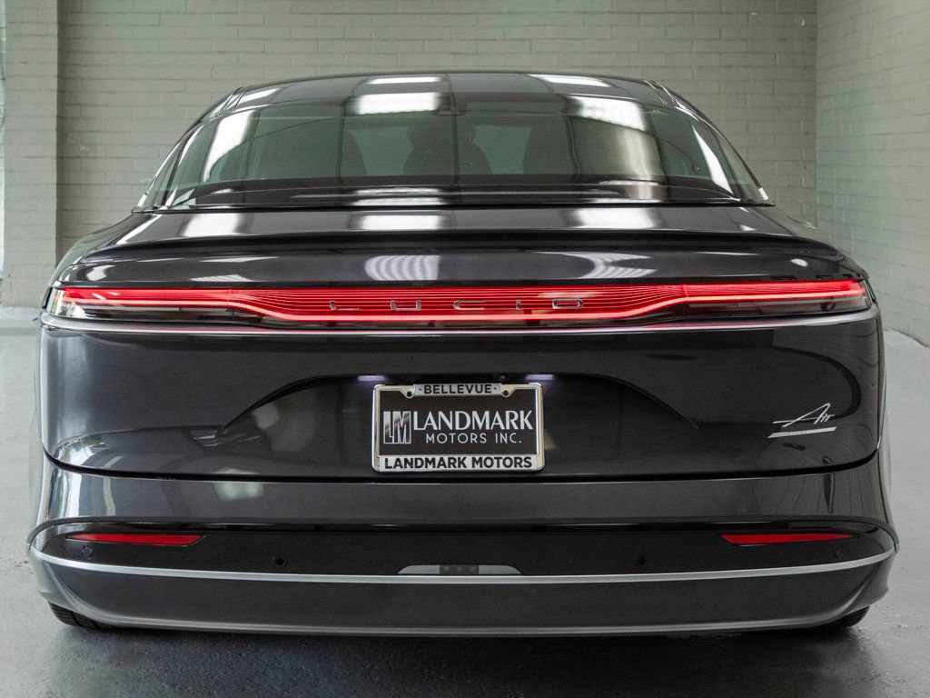 Used 2024 Lucid Air Touring AWD/4WD image 33