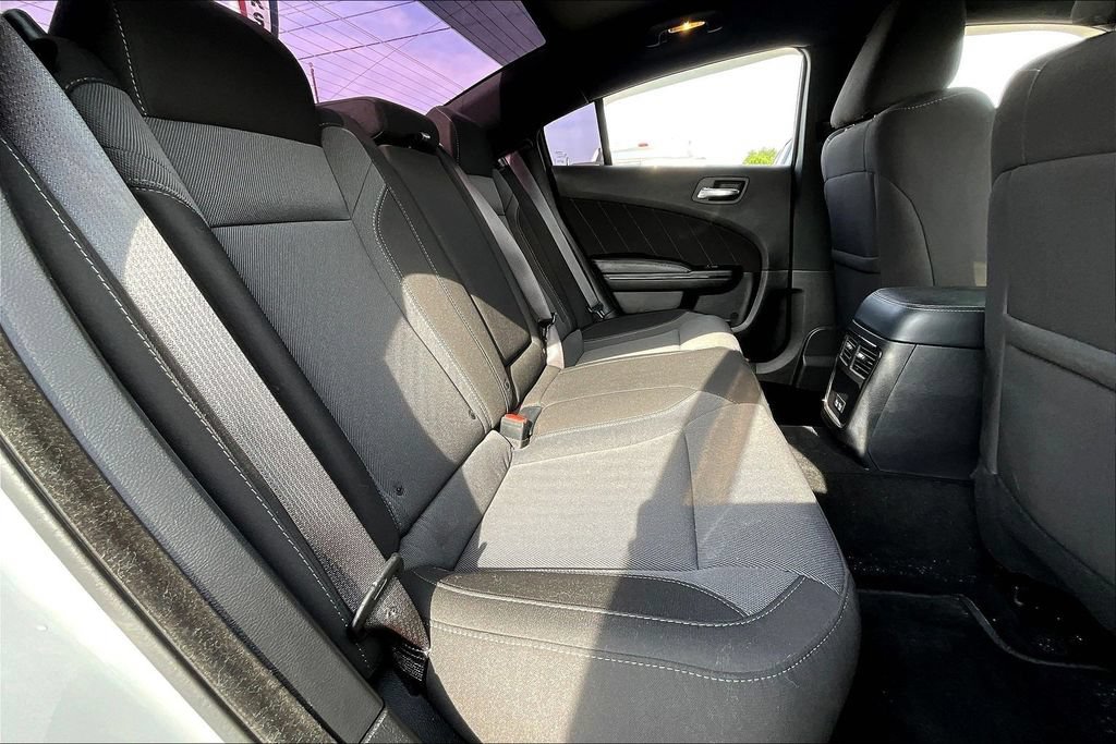 Used 2021 Dodge Charger SXT w/ Blacktop Package RWD image 29