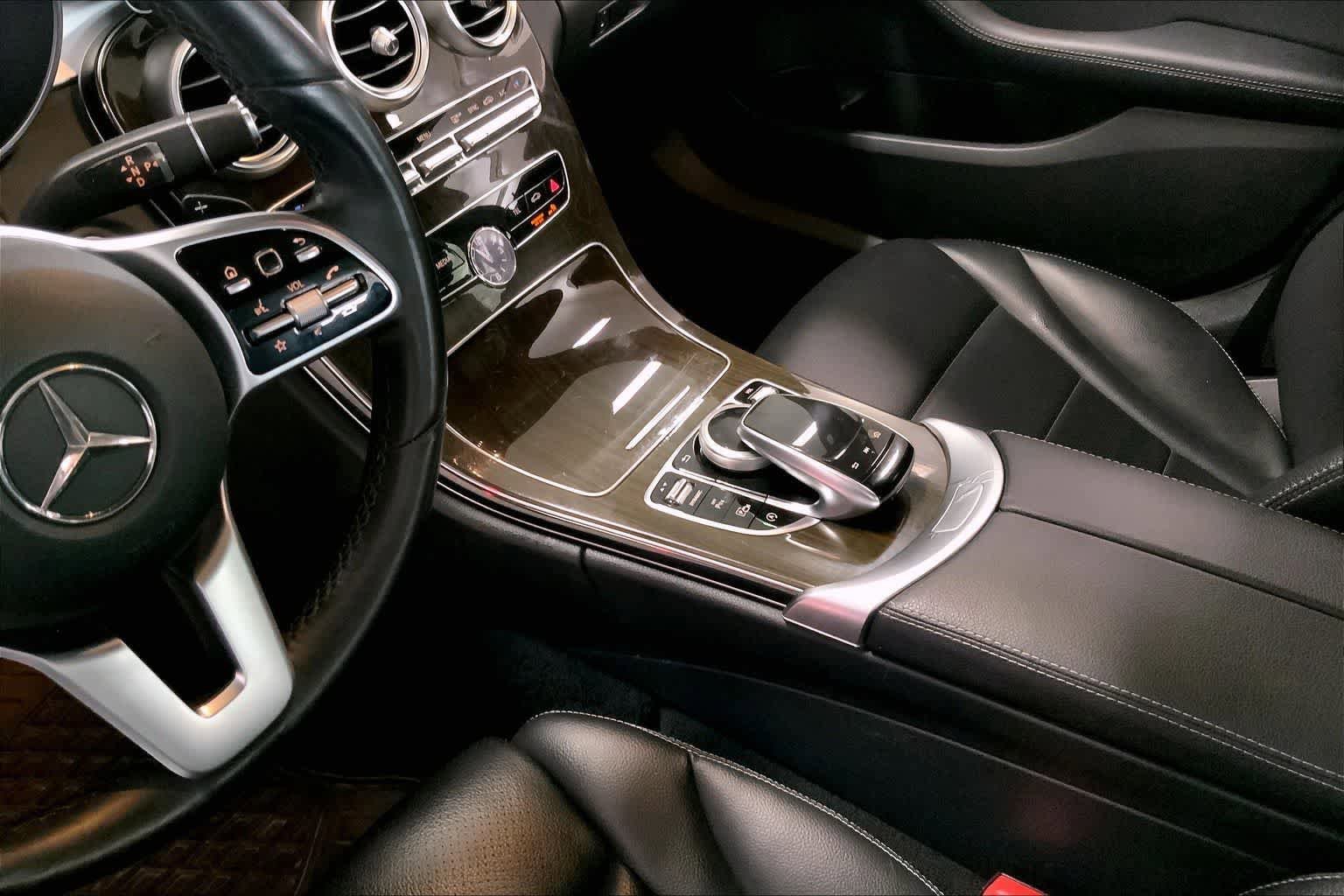Used 2019 Mercedes-Benz C 300 4MATIC Sedan image 15