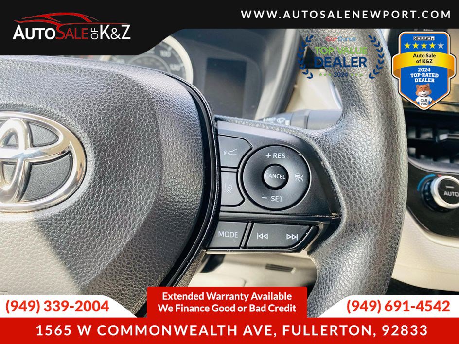 Used 2020 Toyota Corolla LE w/ Carpet Mat Package (TMS) FWD image 24