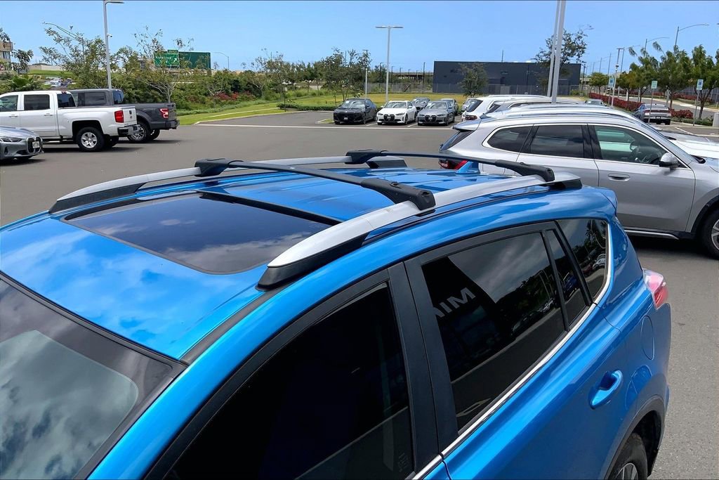 Used 2017 Toyota RAV4 XLE w/ Carpet Mat Package AWD/4WD image 34