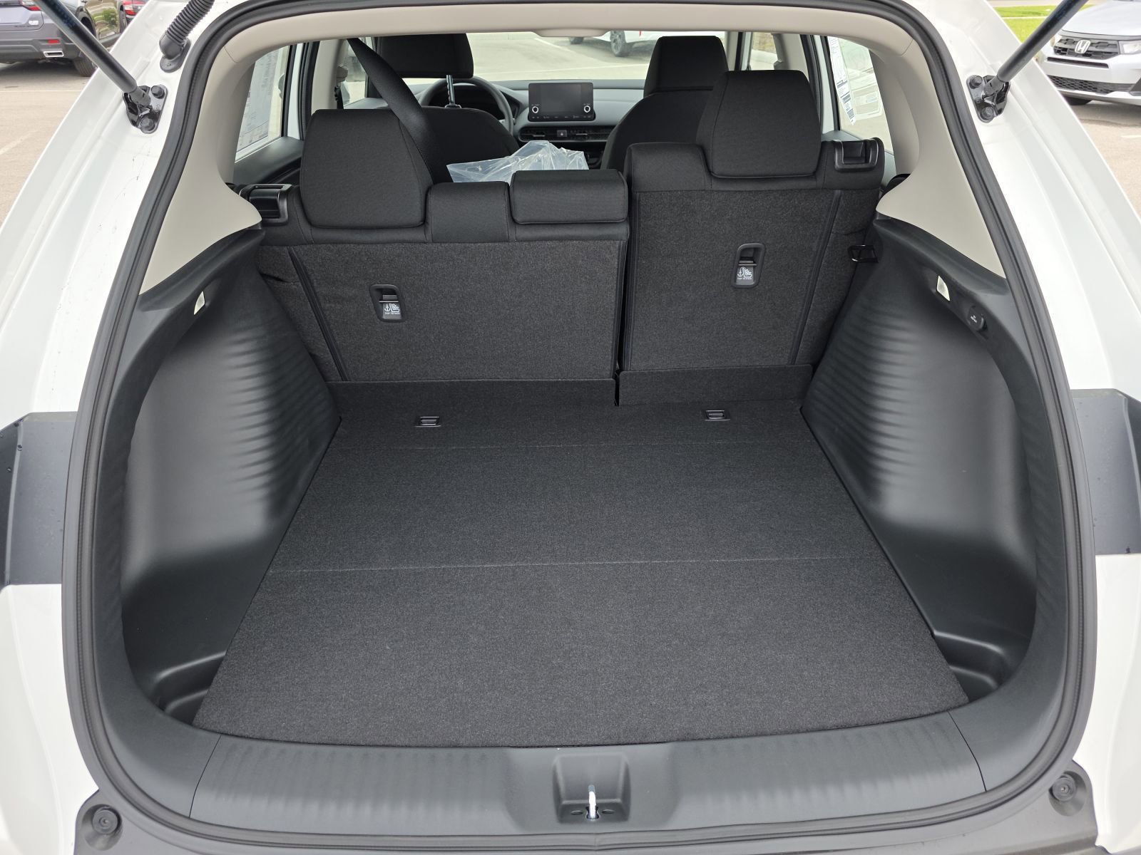 New 2025 Honda HR-V LX image 15