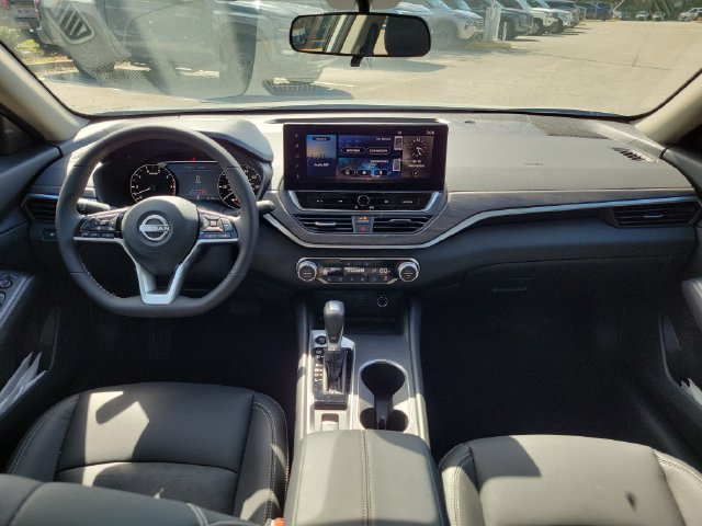 New 2026 Nissan Altima 2.5 SV w/ SV Premium Package FWD image 13