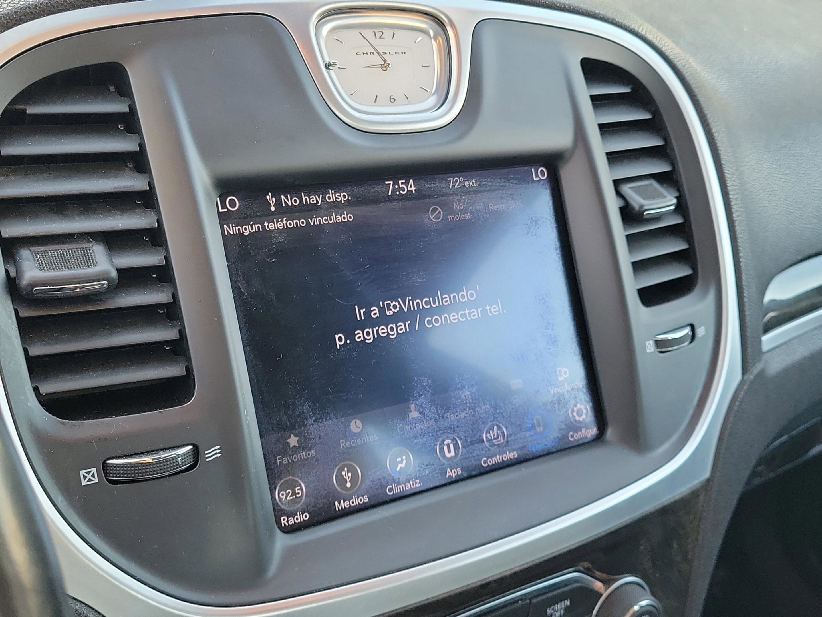 Used 2019 Chrysler 300 Limited image 26