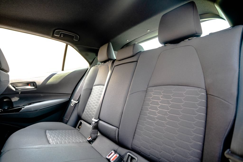 Used 2023 Toyota Corolla SE FWD image 32