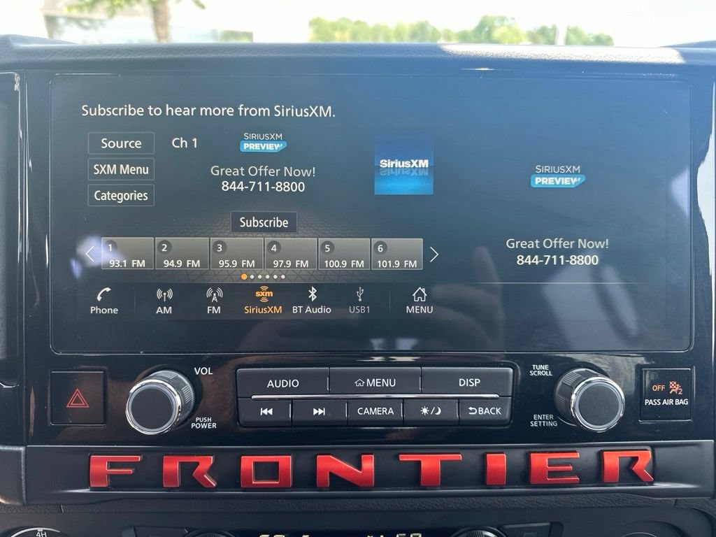 Used 2025 Nissan Frontier PRO-4X AWD/4WD image 22
