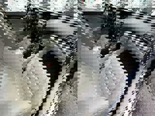 Used 2011 Acura TSX Sedan image 16