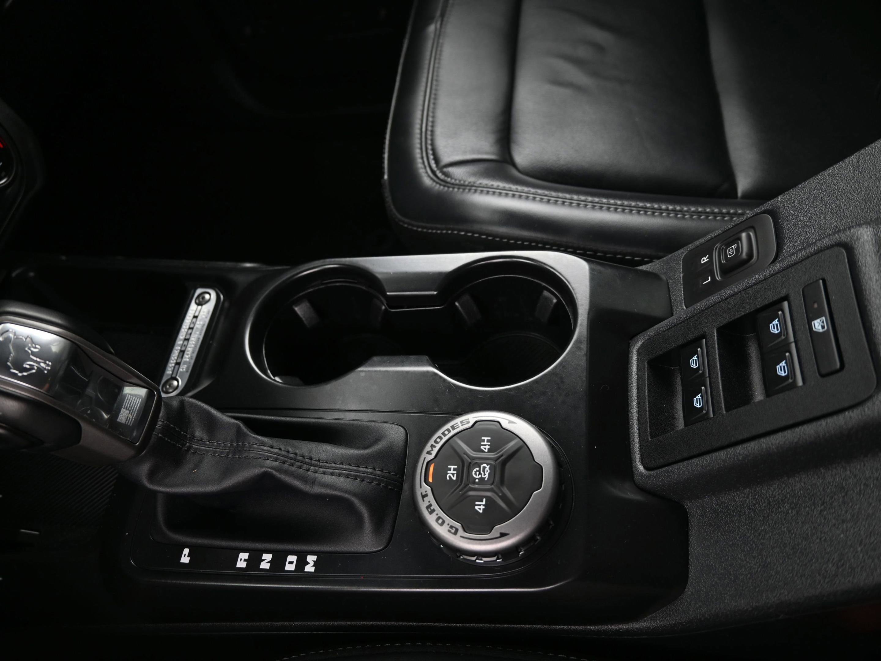 Used 2025 Ford Bronco Outer Banks image 48