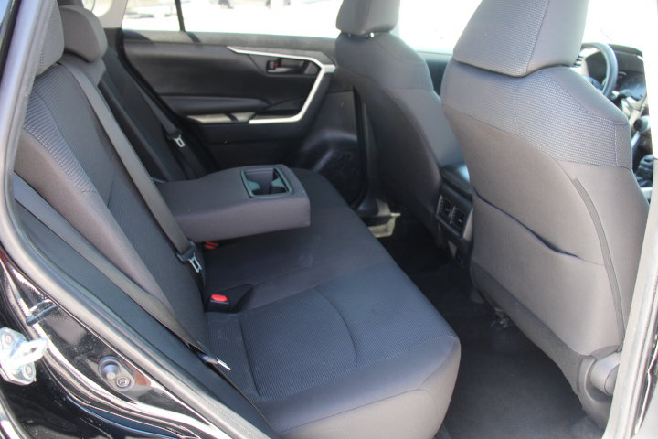 Certified 2024 Toyota RAV4 LE FWD image 17